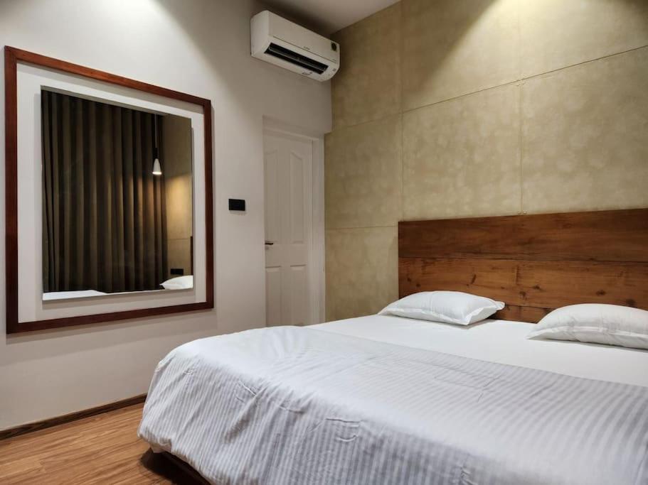 Gulzar 2Bhk Service Apartment, Каннур Екстер'єр фото