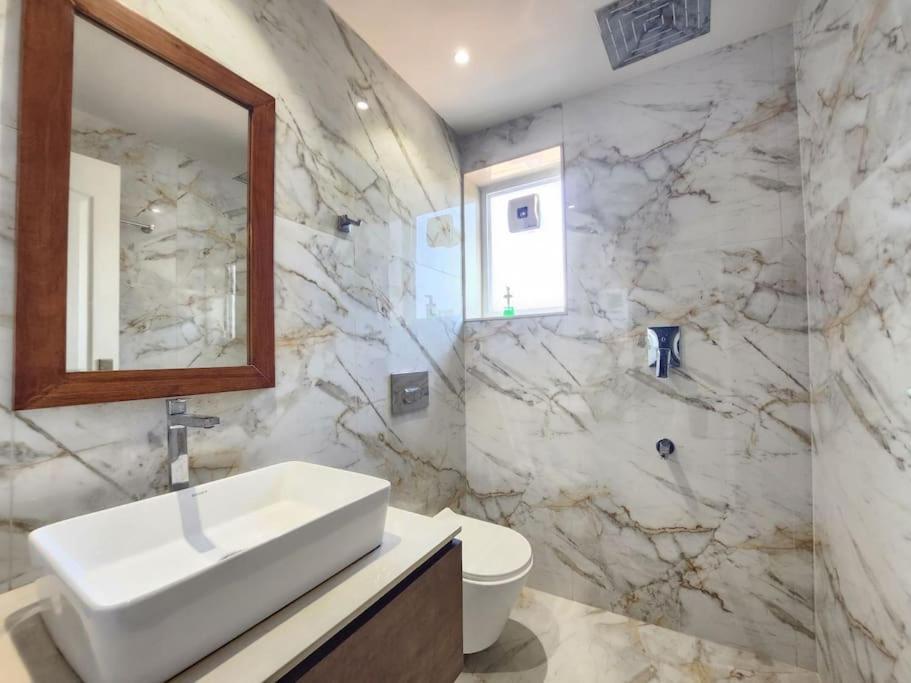 Gulzar 2Bhk Service Apartment, Каннур Екстер'єр фото